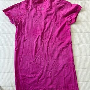 Lululemon Hot Pink Short Sleeve Athletic Dress